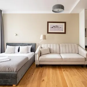Piekna Grey Апартаменты