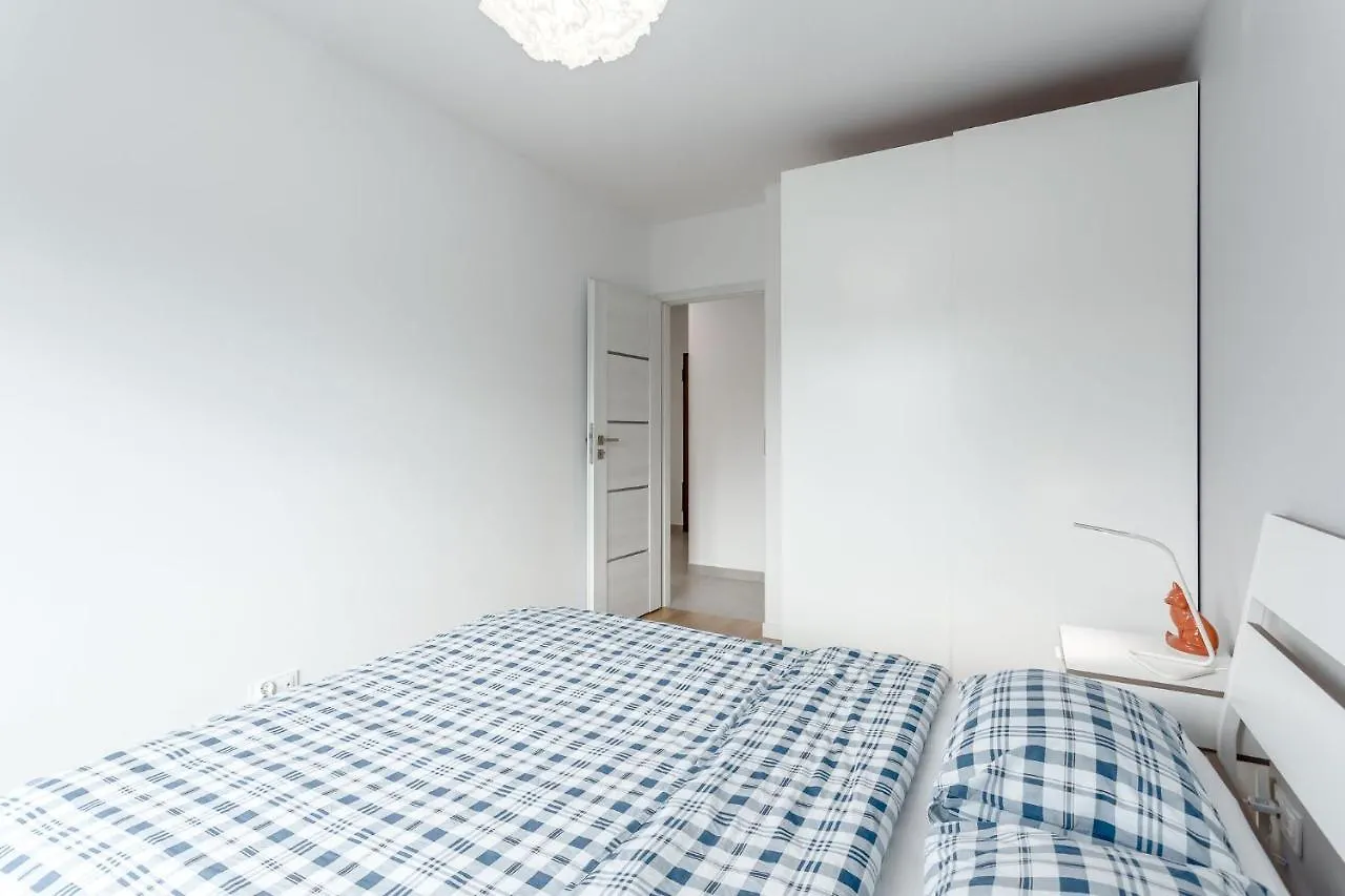 Chill Apartments Marywilska Warsaw