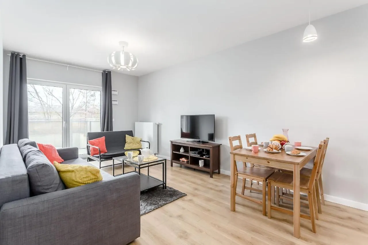 Chill Apartments Marywilska contacts