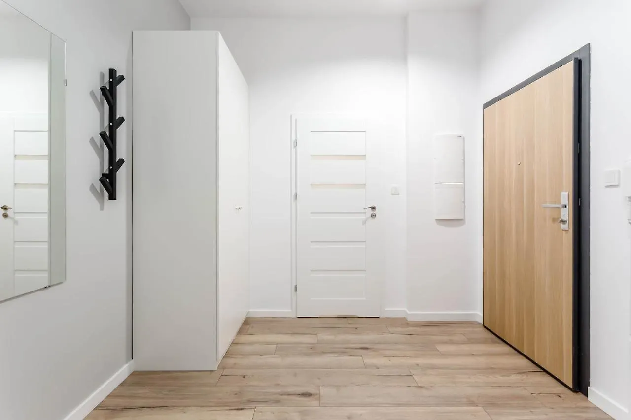 Chill Apartments Marywilska Warsaw