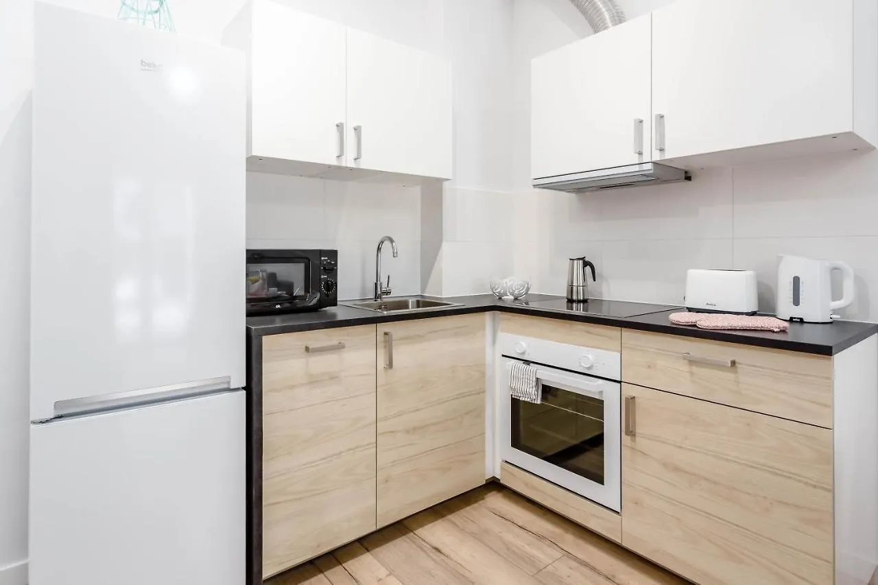 Chill Apartments Marywilska Warsaw