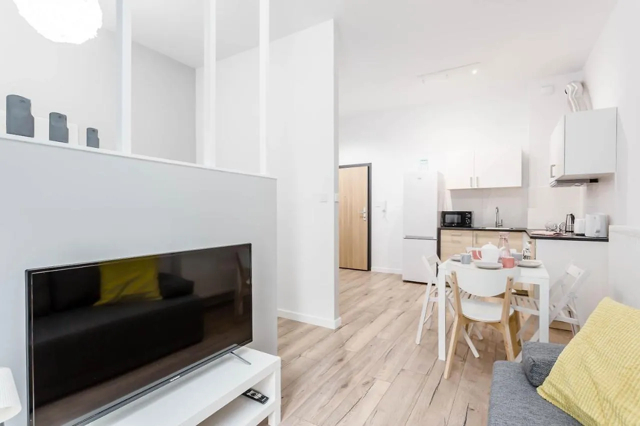 Chill Apartments Marywilska Warsaw
